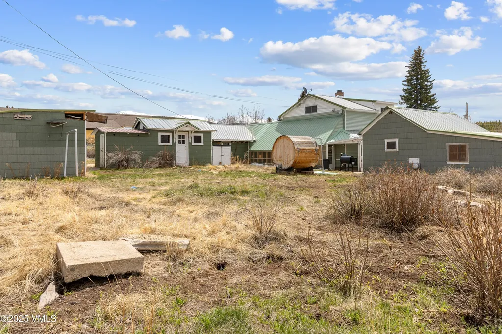618 W Chestnut Street Leadville CO 80461
