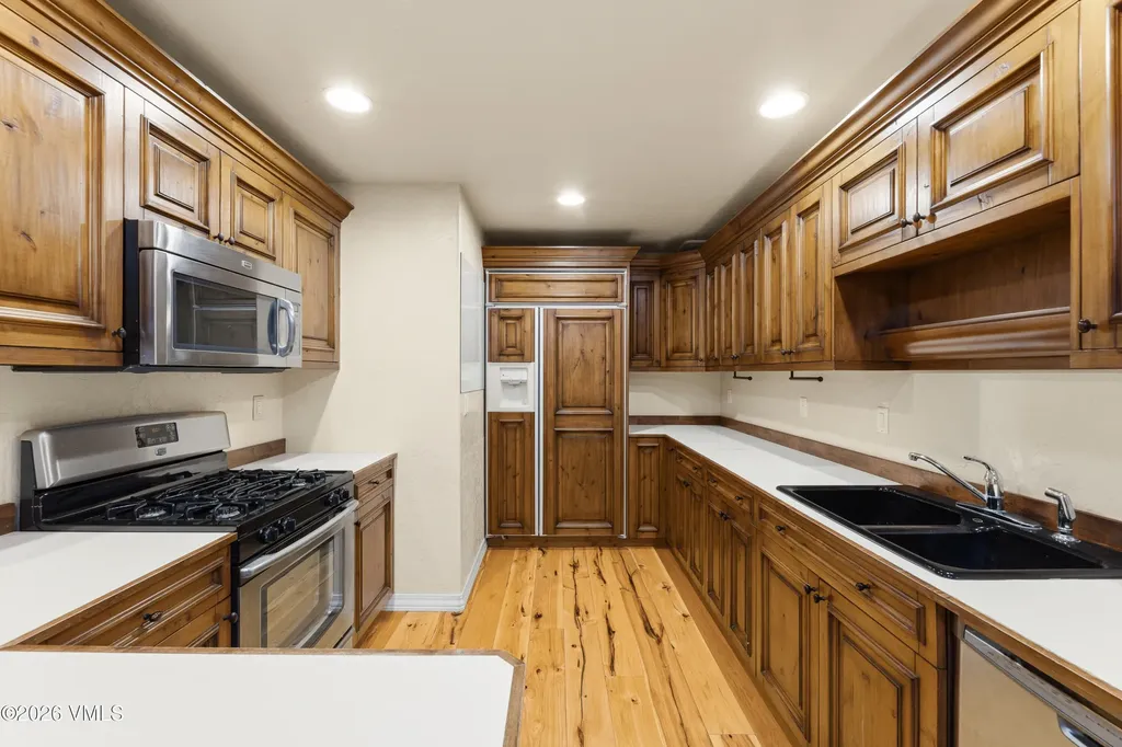 706 Meadow Court Gypsum CO 81637