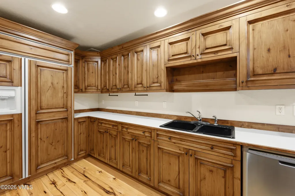 706 Meadow Court Gypsum CO 81637