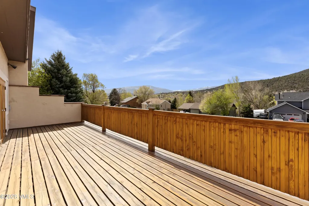706 Meadow Court Gypsum CO 81637
