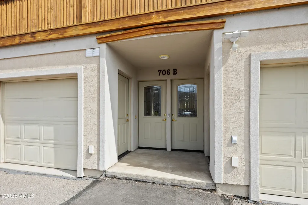 706 Meadow Court Gypsum CO 81637