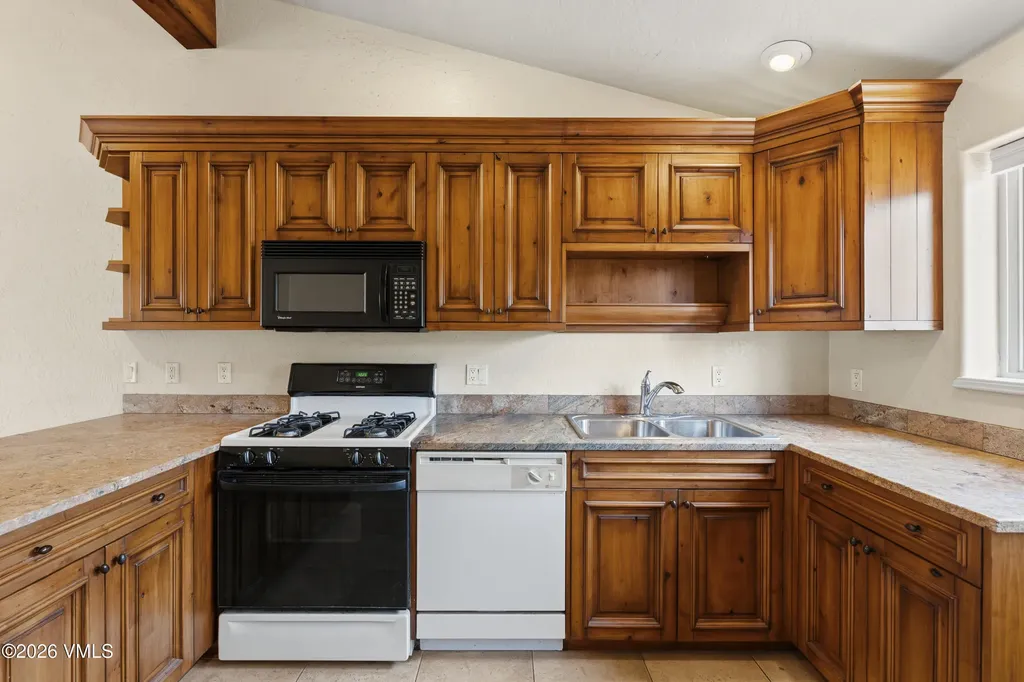 706 Meadow Court Gypsum CO 81637