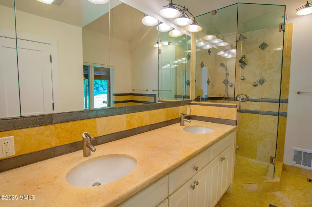 1461 Greenhill Court Vail CO 81657