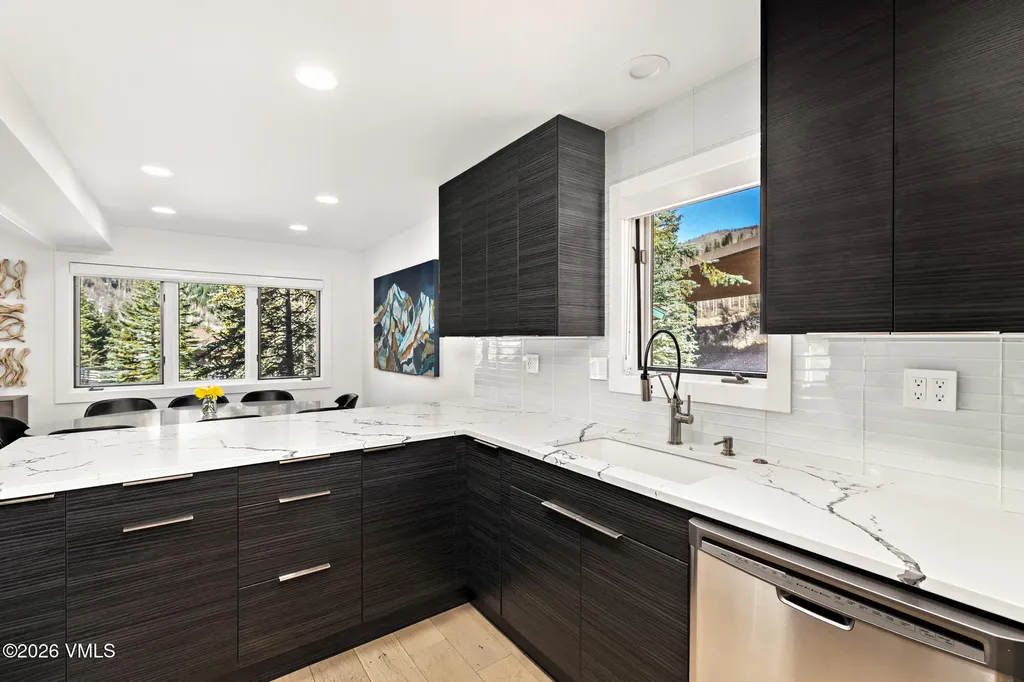 4515 Bighorn Road Vail CO 81657
