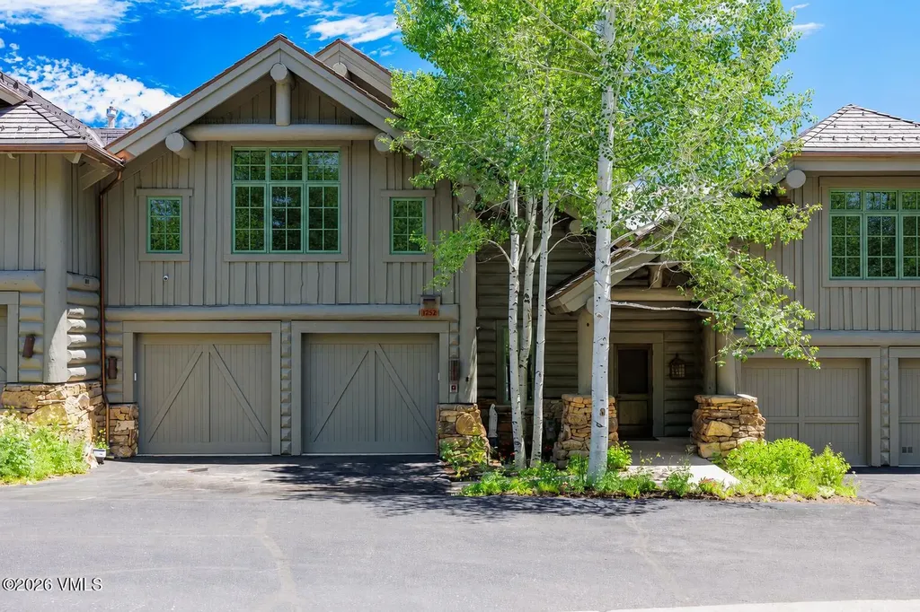 1252 Bachelor Ridge Avon CO 81620