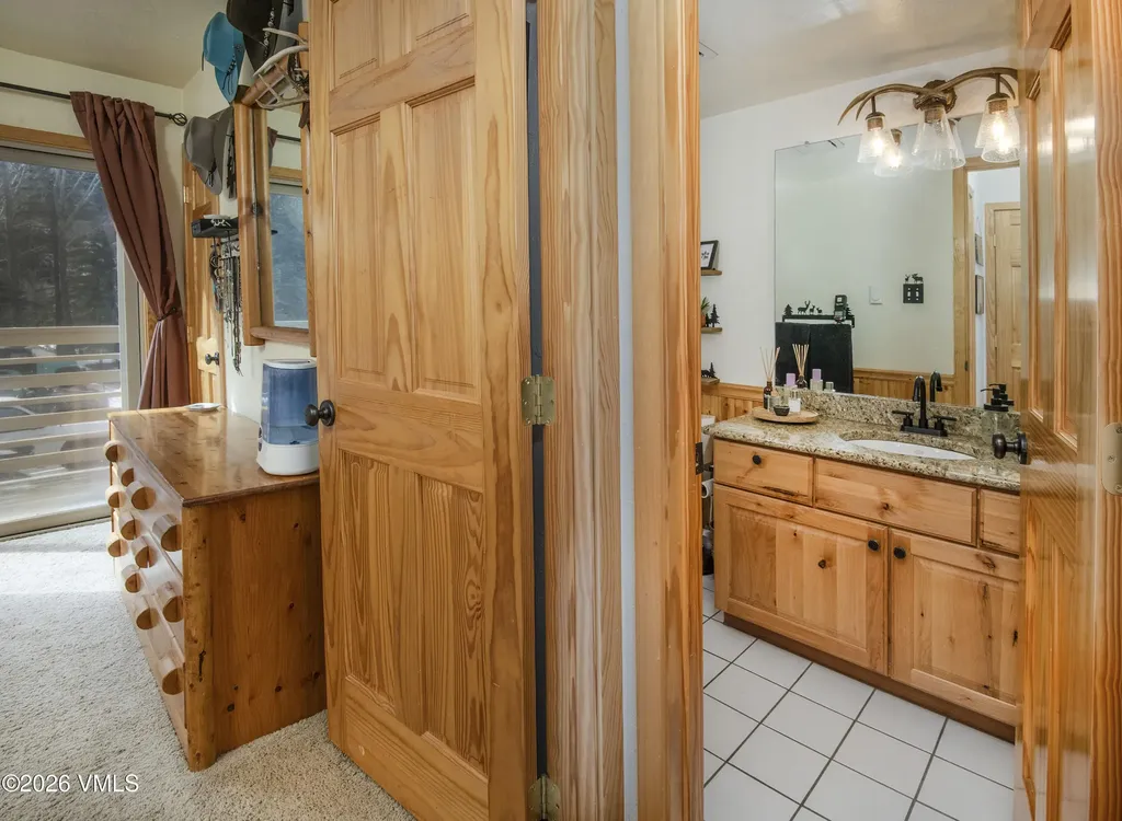 5024 S Main Gore Drive Vail CO 81657