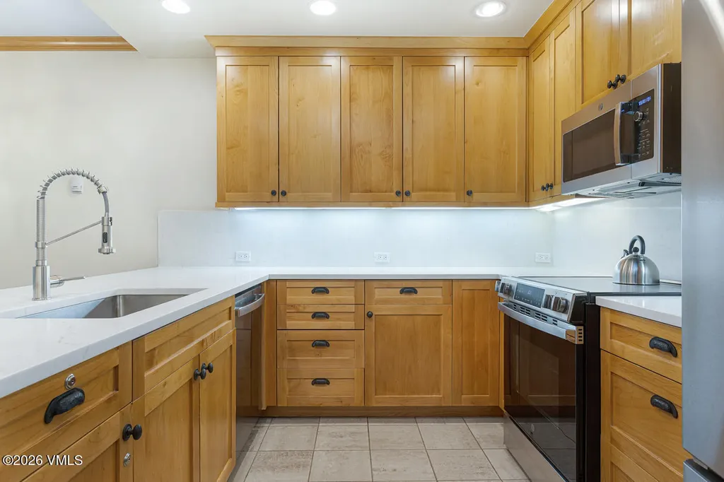 292 E Meadow Drive Vail CO 81657