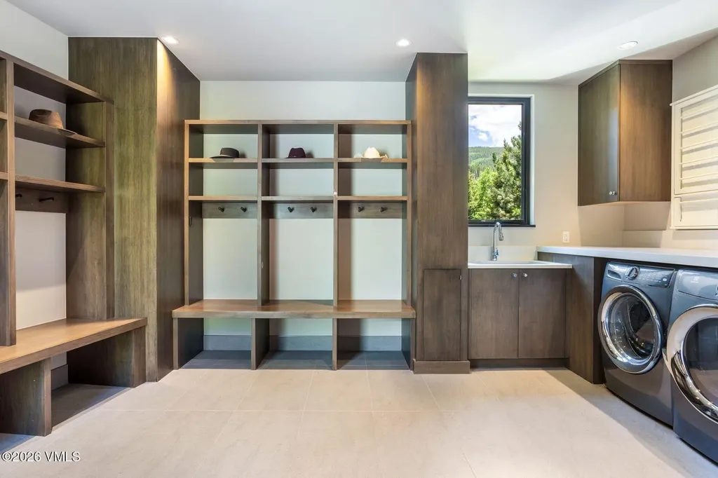 2440 Chamonix Lane Vail CO 81657