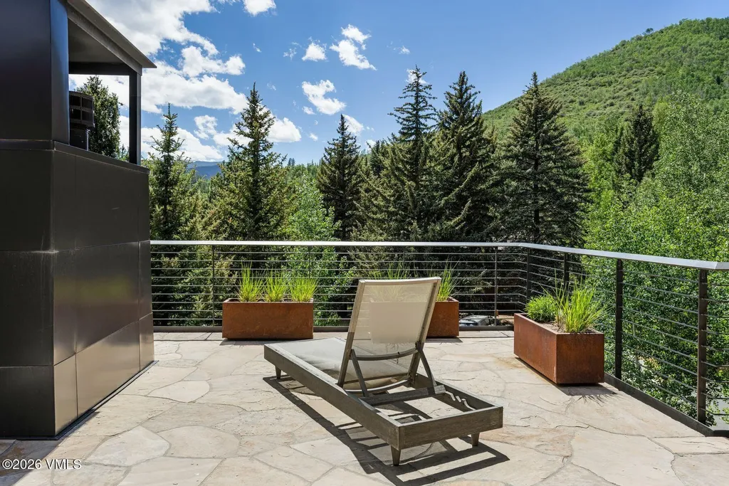 2440 Chamonix Lane Vail CO 81657