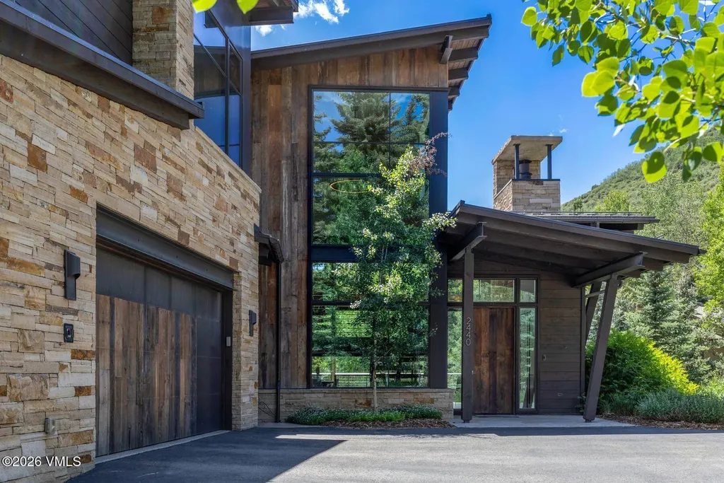 2440 Chamonix Lane Vail CO 81657