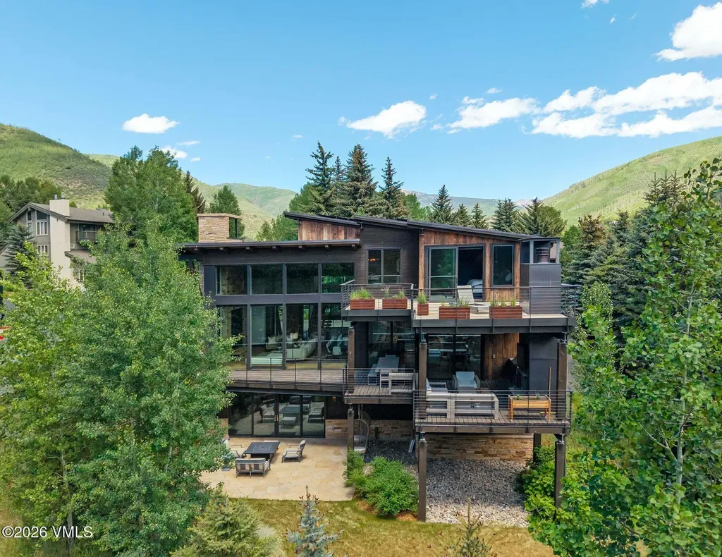 2440 Chamonix Lane Vail CO 81657