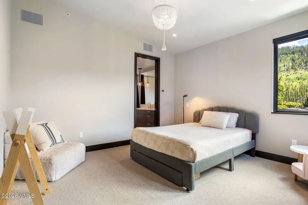 2440 Chamonix Lane Vail CO 81657