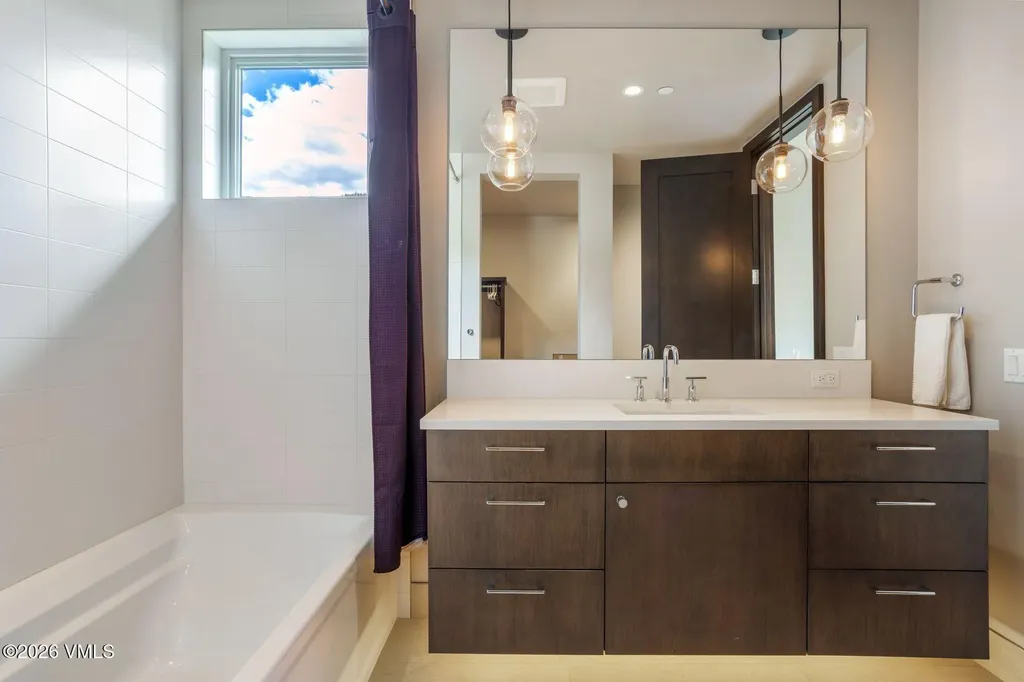 2440 Chamonix Lane Vail CO 81657