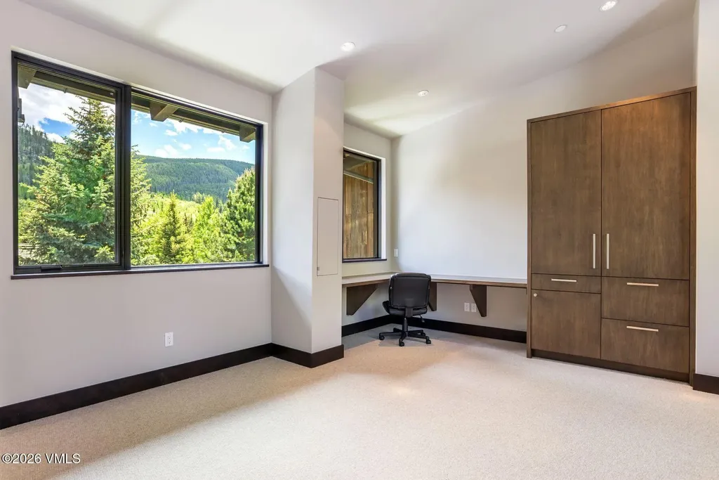 2440 Chamonix Lane Vail CO 81657