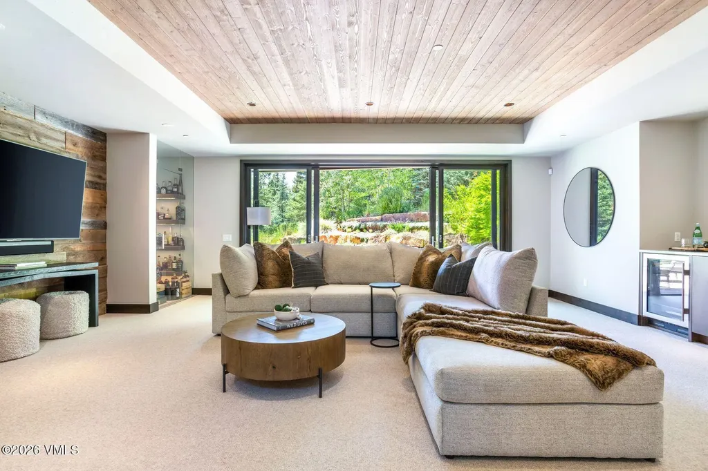 2440 Chamonix Lane Vail CO 81657