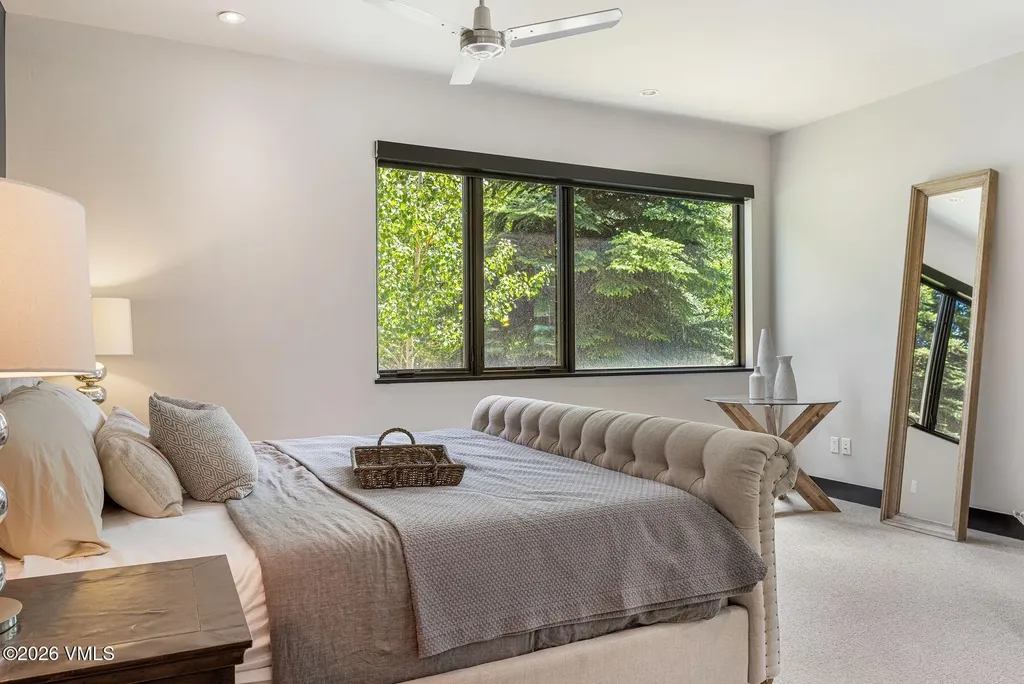 2440 Chamonix Lane Vail CO 81657