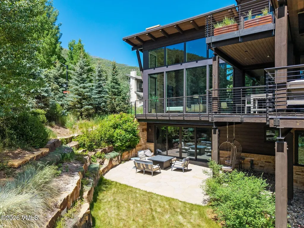 2440 Chamonix Lane Vail CO 81657