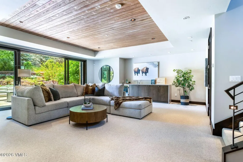 2440 Chamonix Lane Vail CO 81657