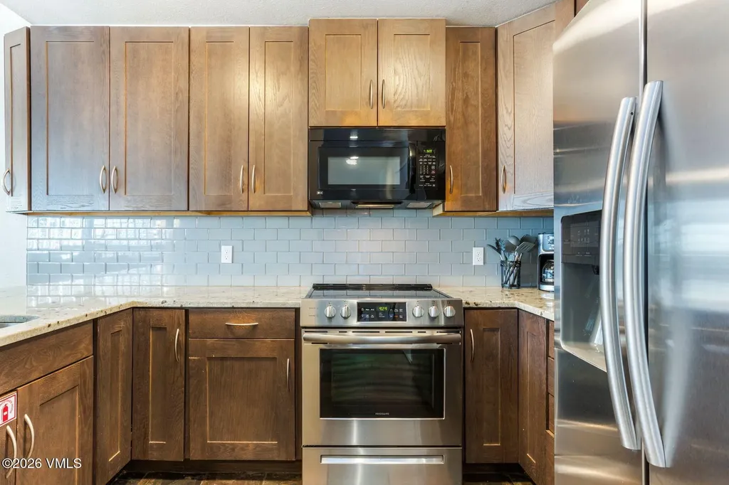 3911 Bighorn Road Vail CO 81657