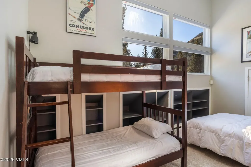 3911 Bighorn Road Vail CO 81657