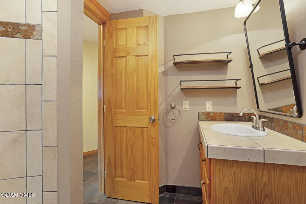 1400 Lions Ridge Loop Vail CO 81657