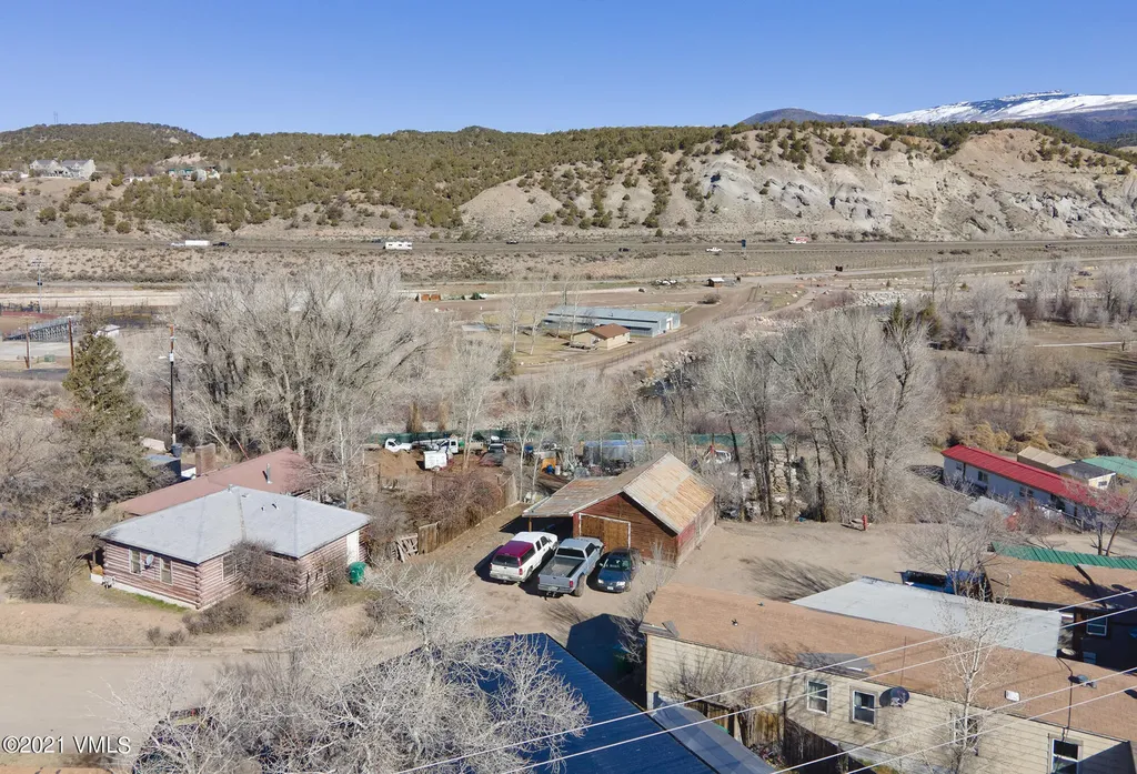 404 Brooks Lane Eagle CO 81631