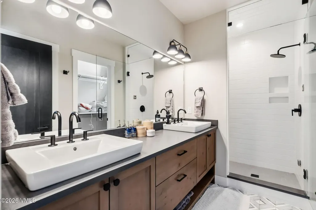283 Mckay Road Silverthorne CO 80498