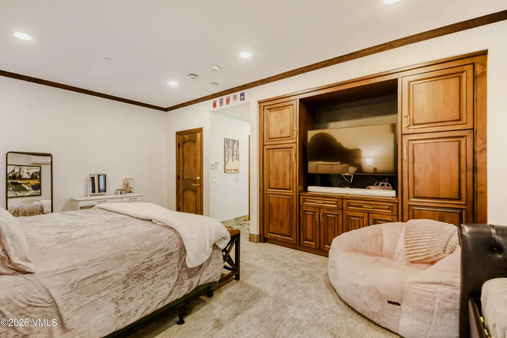 45 W Thomas Place Beaver Creek CO 81620