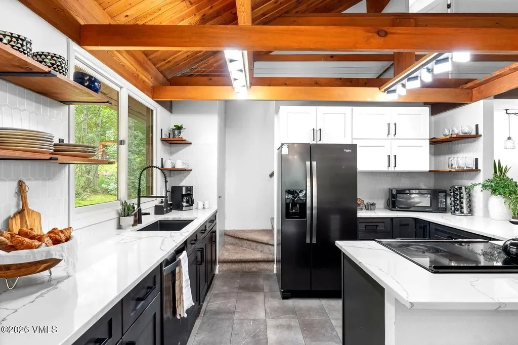 5113 Black Bear Lane Vail CO 81657