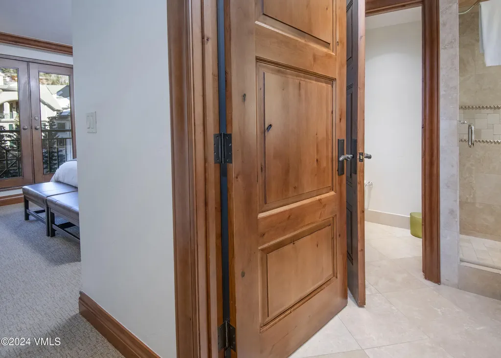100 E Thomas Place Beaver Creek CO 81620
