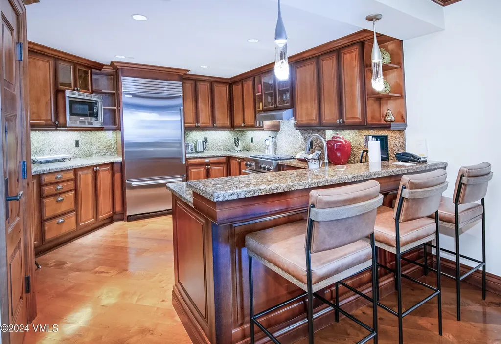 100 E Thomas Place Beaver Creek CO 81620