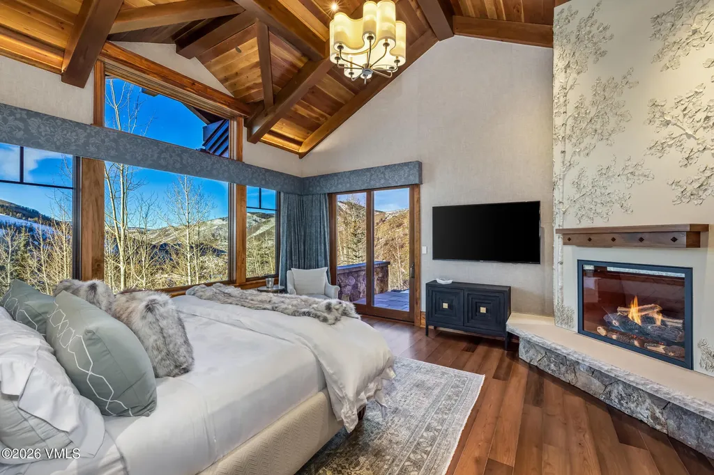 1000 Spraddle Creek Road Vail CO 81657