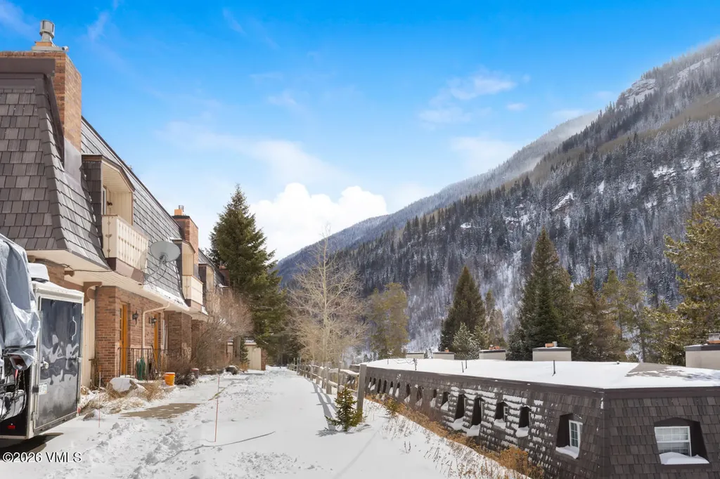 4073 Spruce Way Vail CO 81657