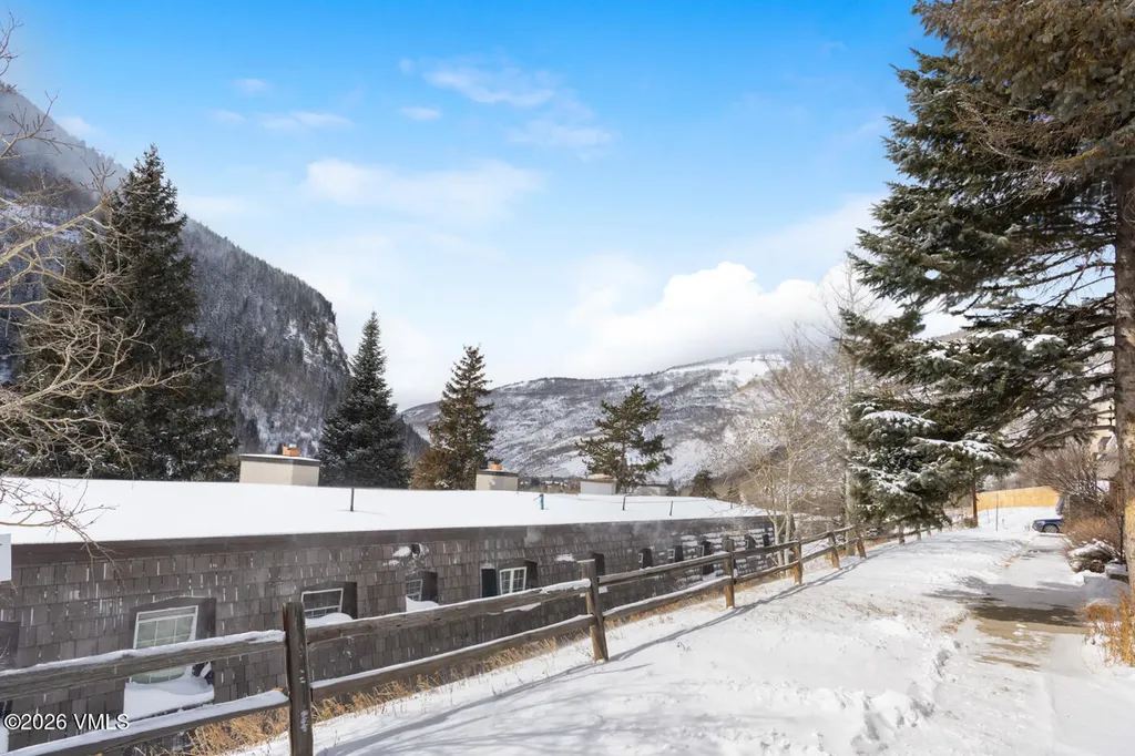 4073 Spruce Way Vail CO 81657