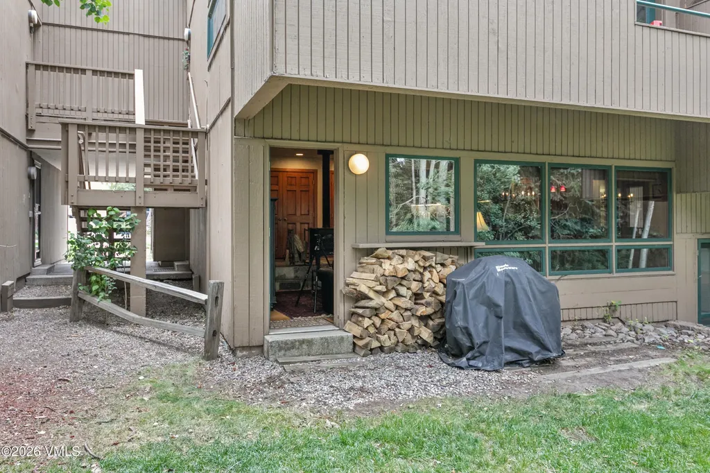 3911 Bighorn Road Vail CO 81657