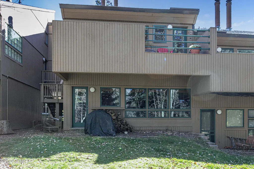 3911 Bighorn Road Vail CO 81657