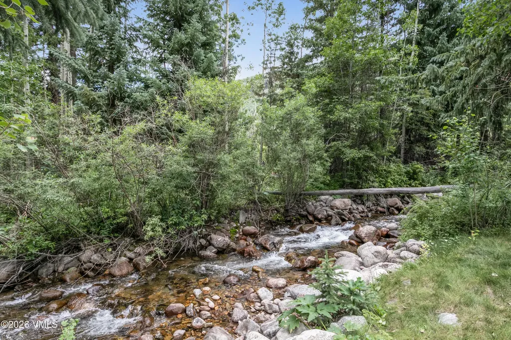 3911 Bighorn Road Vail CO 81657