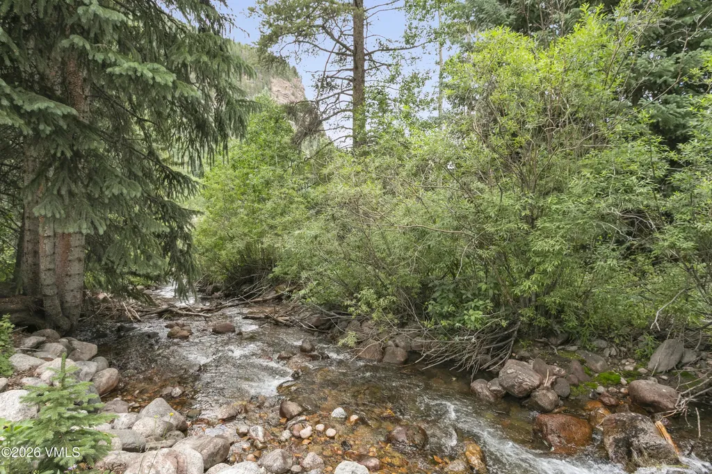 3911 Bighorn Road Vail CO 81657