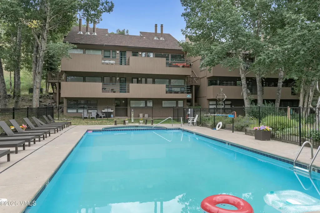 3911 Bighorn Road Vail CO 81657