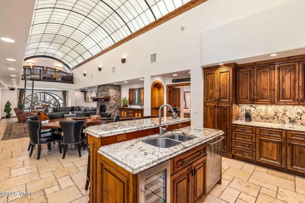 12 Vail Road Vail CO 81657