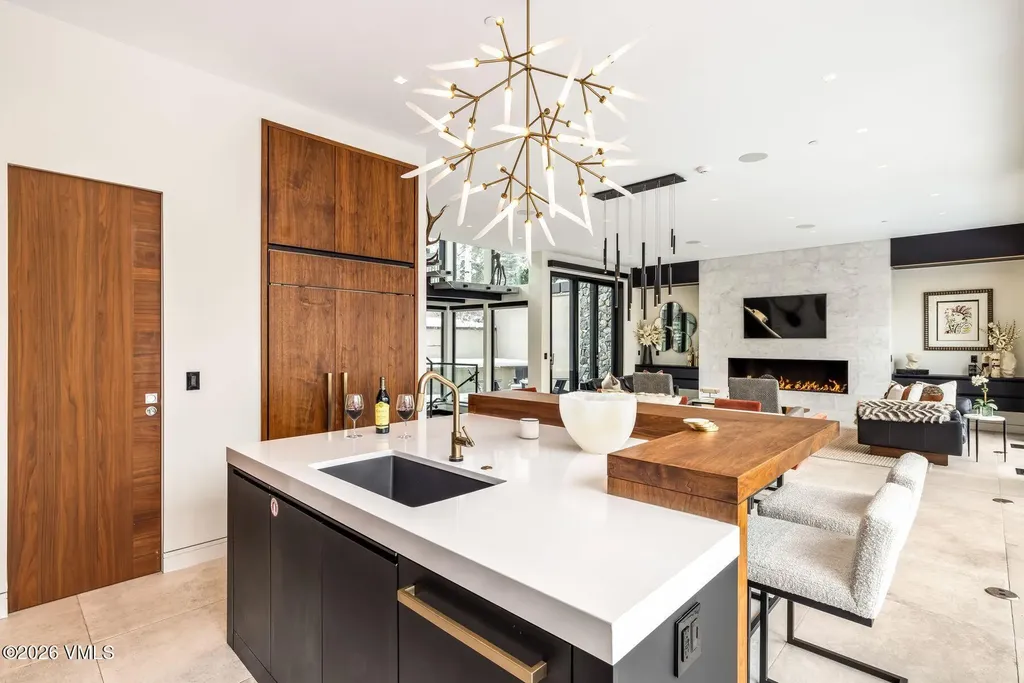 175 Forest Road Vail CO 81657