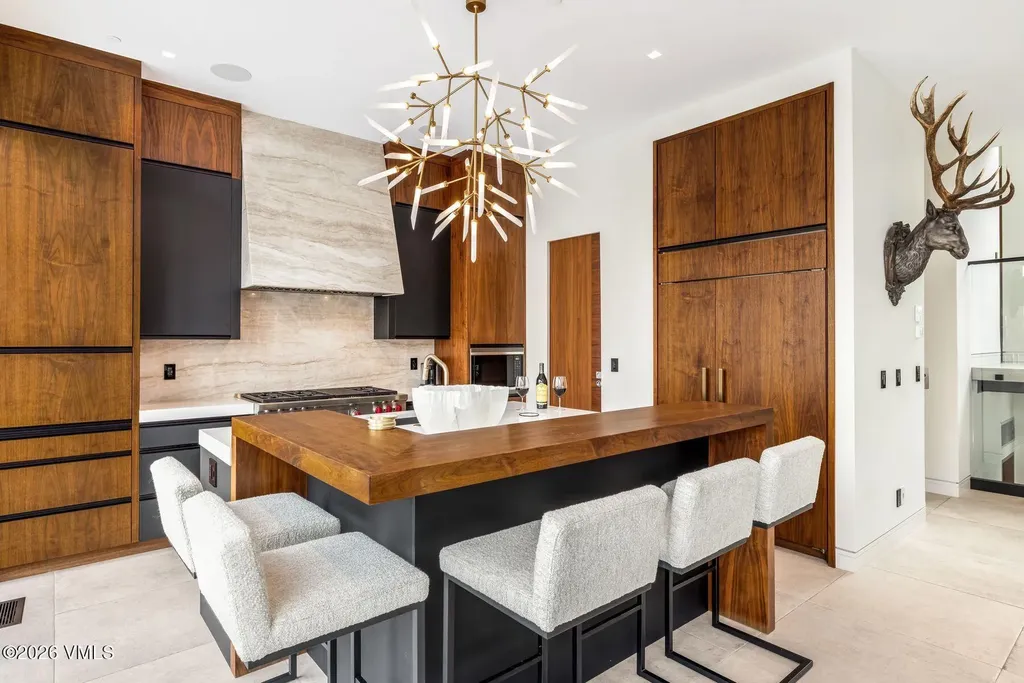 175 Forest Road Vail CO 81657