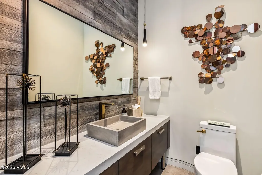 175 Forest Road Vail CO 81657