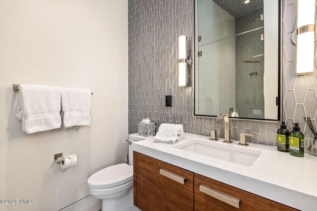 175 Forest Road Vail CO 81657