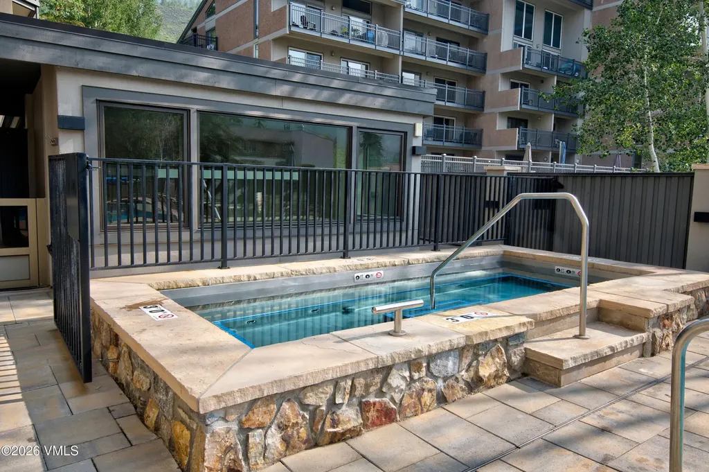 548 S Frontage Road W Vail CO 81657