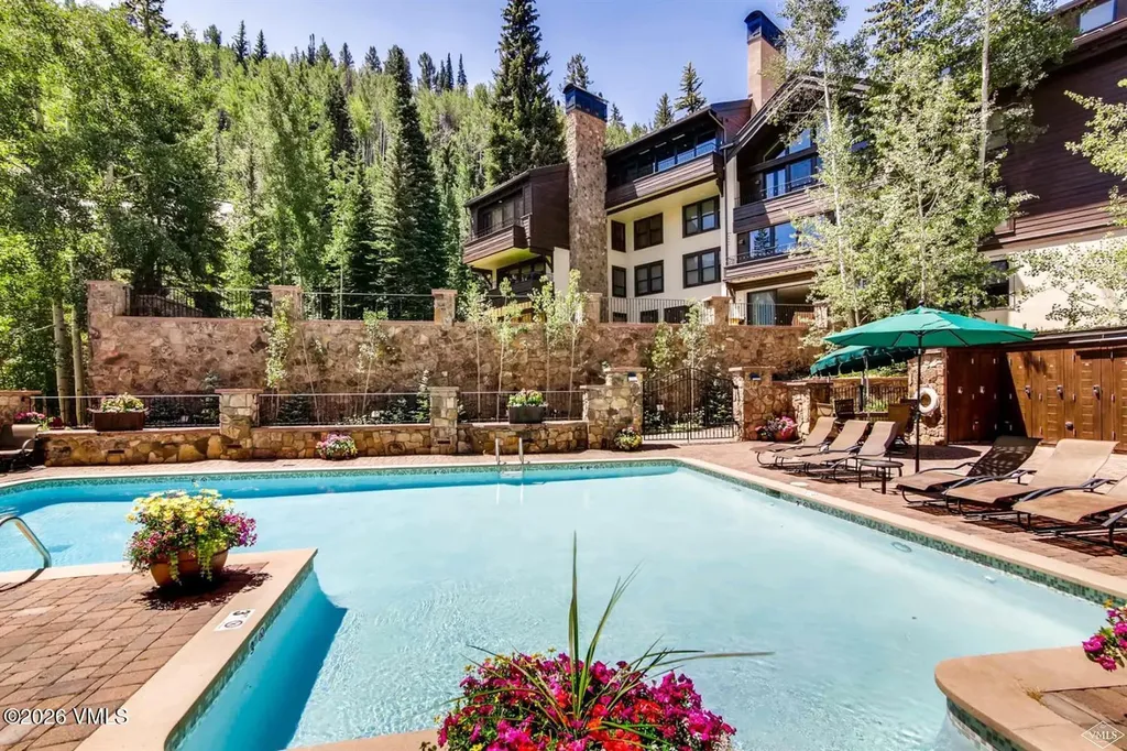 Vail CO, 600 Vail Valley Drive, Unit B-10