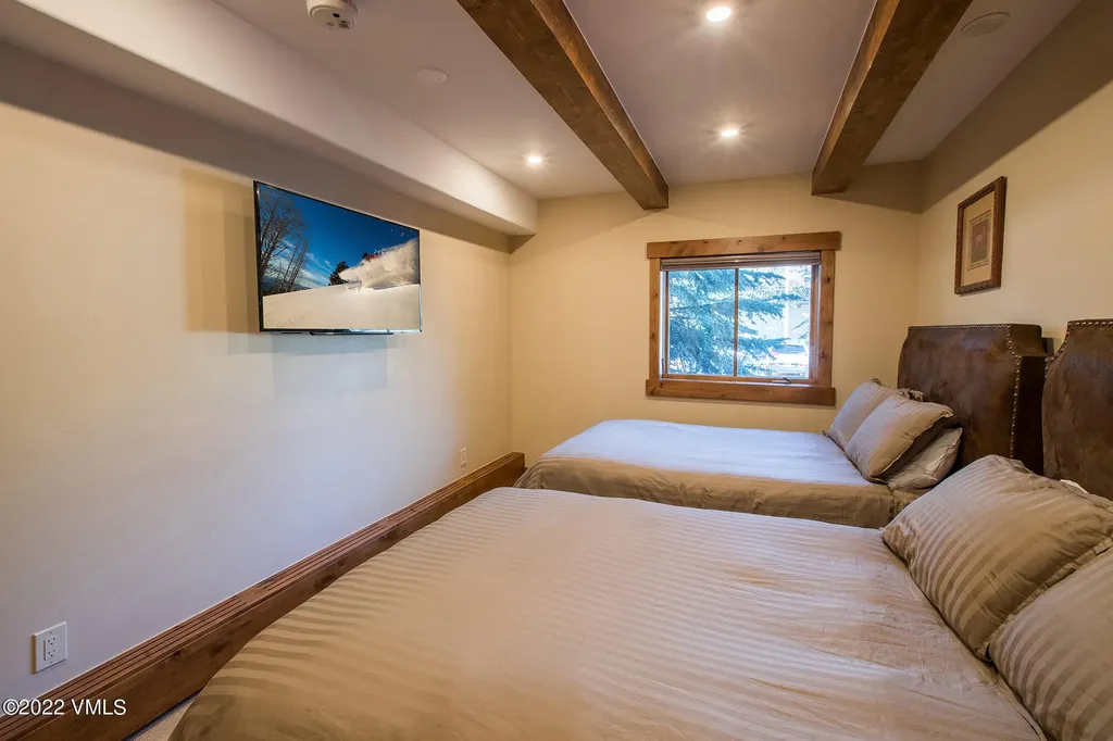22 W Meadow Drive Vail CO 81657