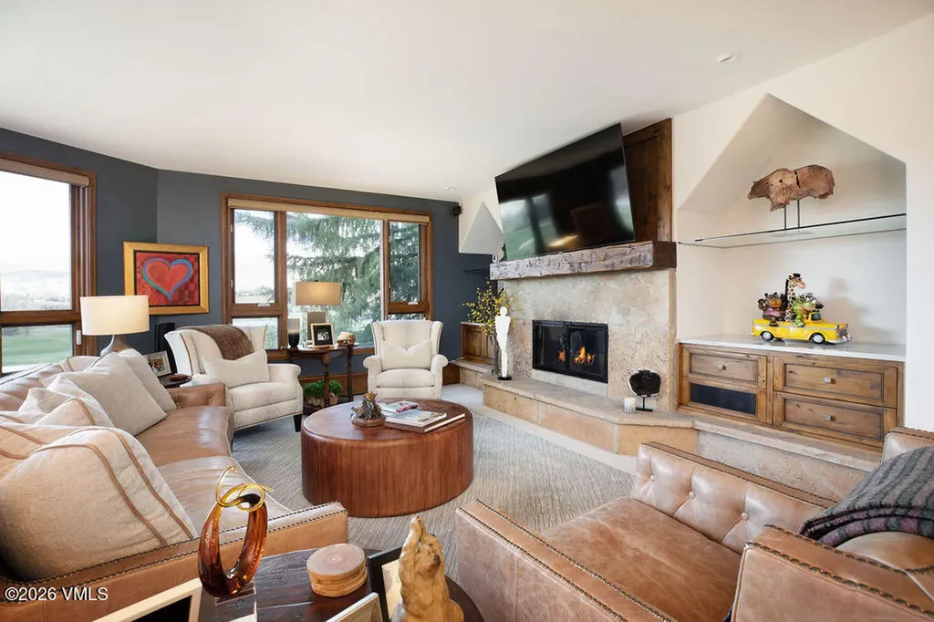 Edwards CO, 600 Sawatch Drive, Unit 209