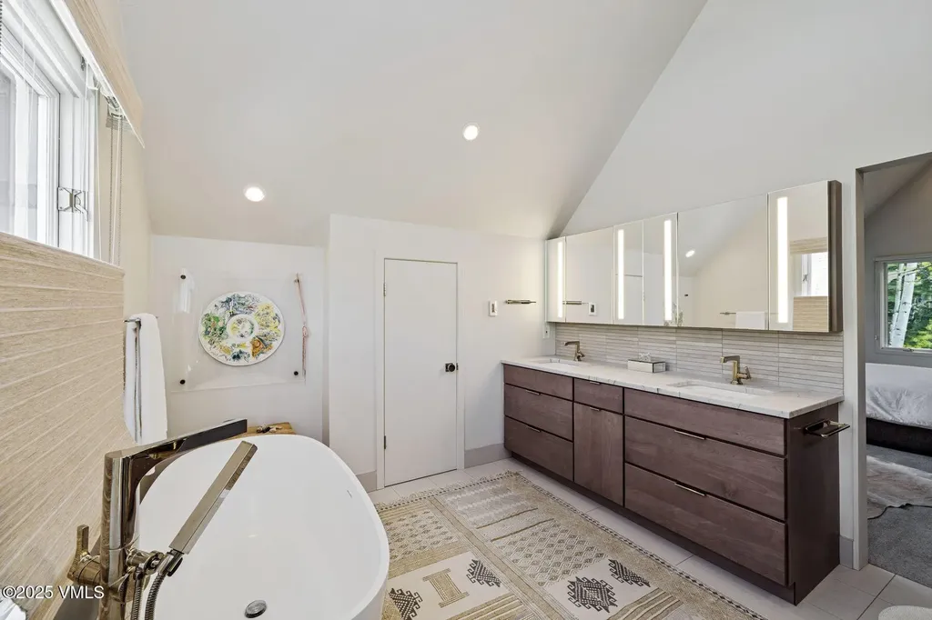 2036 Vermont Road Vail CO 81657