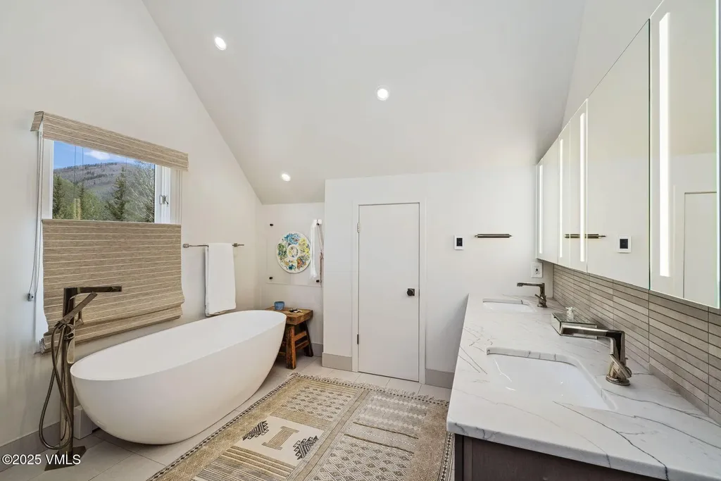 2036 Vermont Road Vail CO 81657